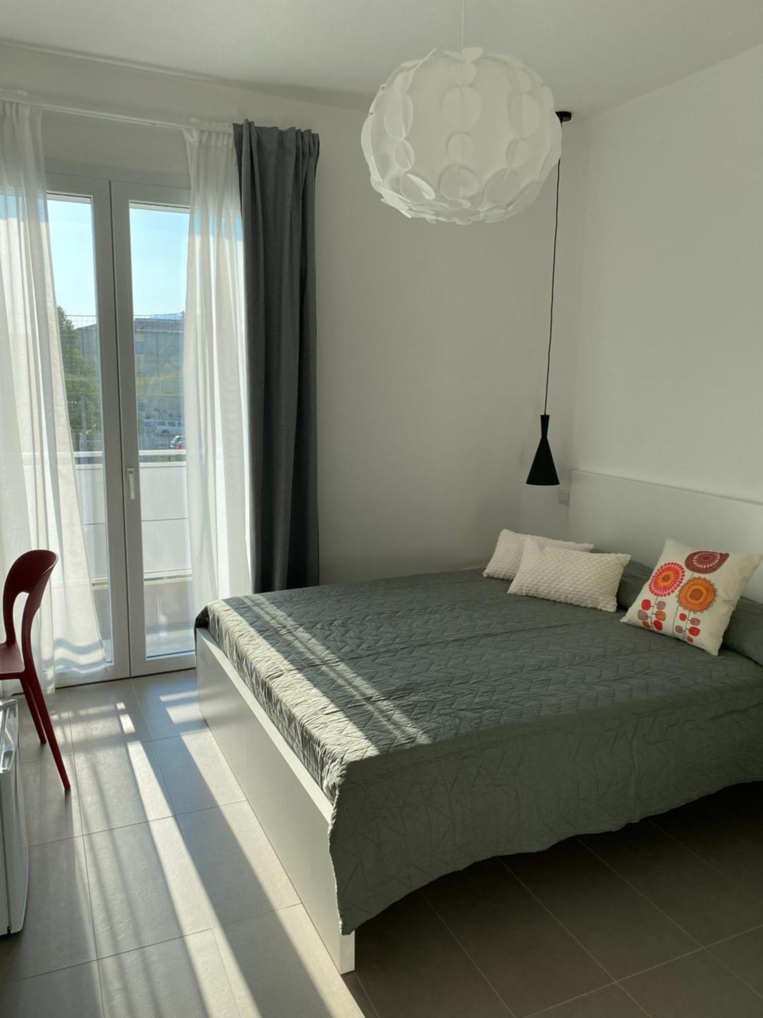 Luma10 Apartment Олбия Екстериор снимка