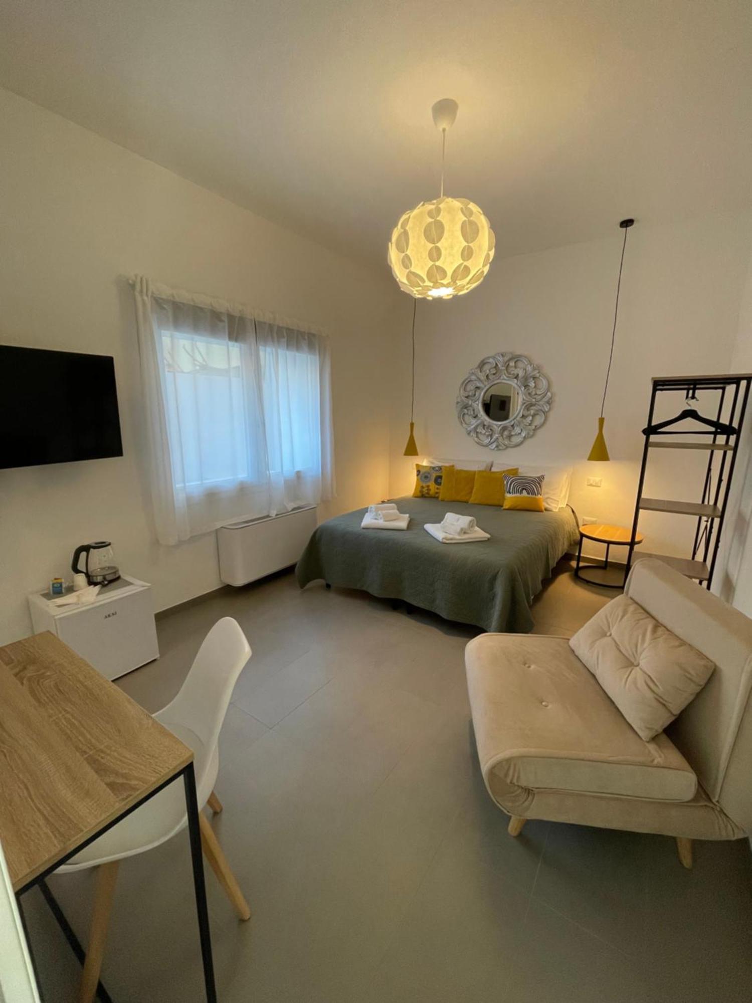 Luma10 Apartment Олбия Екстериор снимка