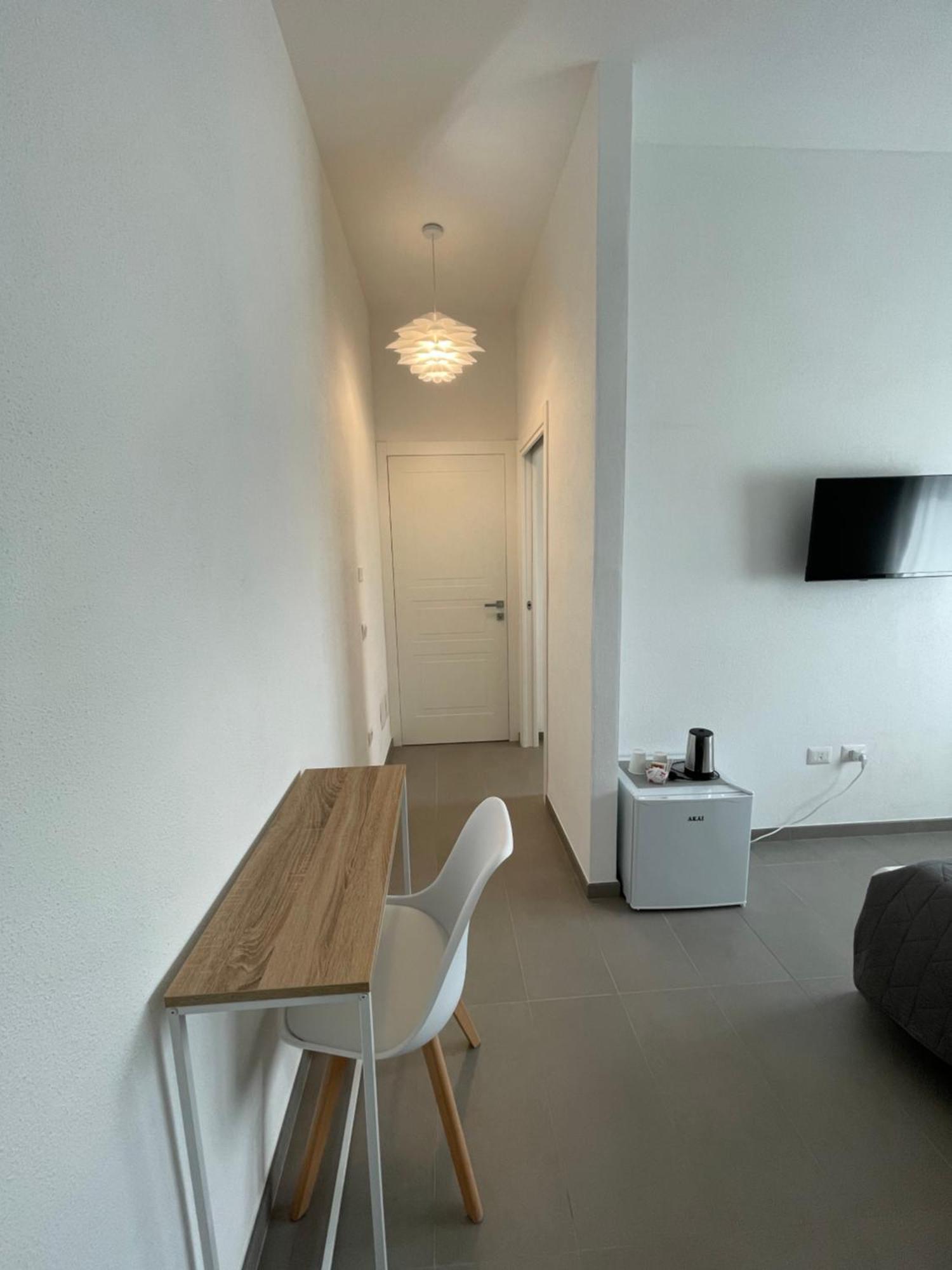 Luma10 Apartment Олбия Екстериор снимка