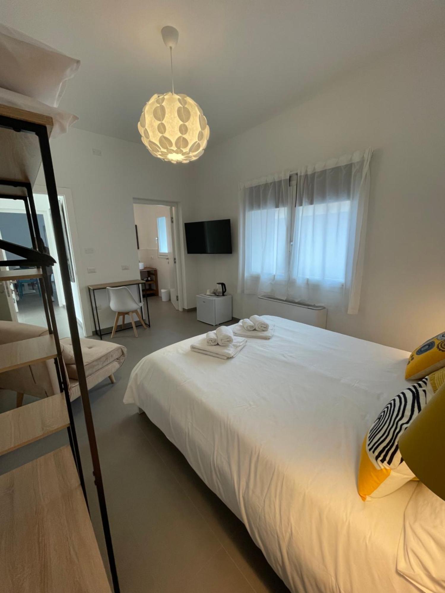 Luma10 Apartment Олбия Екстериор снимка