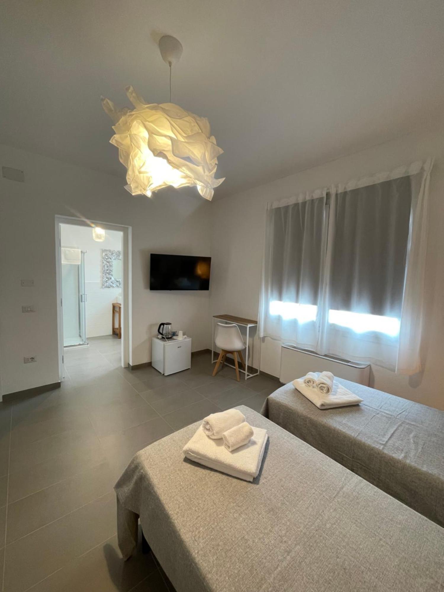 Luma10 Apartment Олбия Екстериор снимка