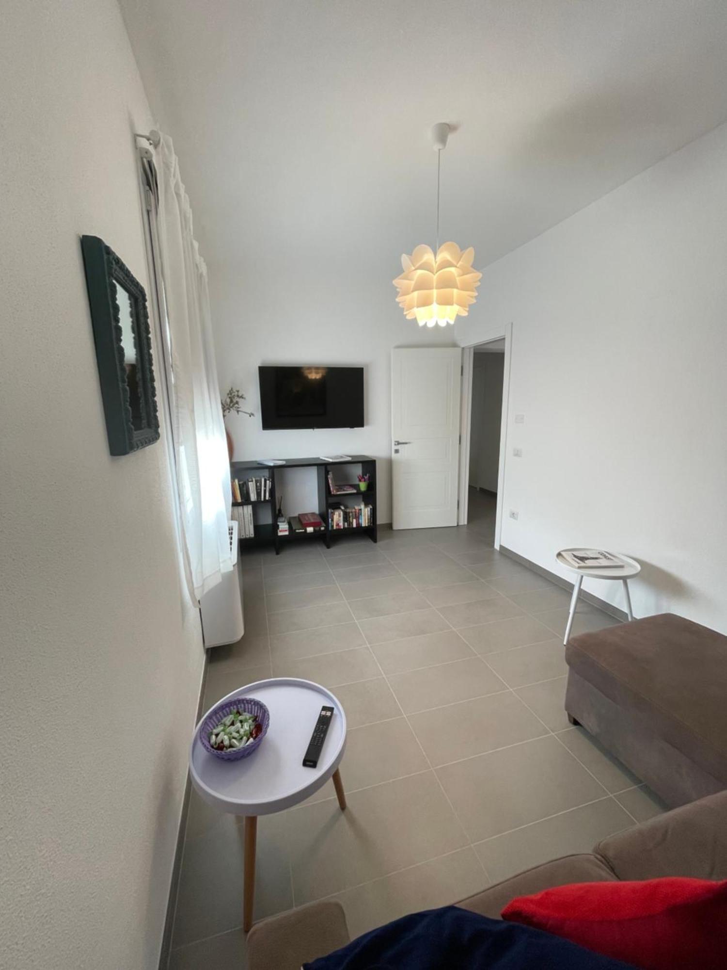 Luma10 Apartment Олбия Екстериор снимка